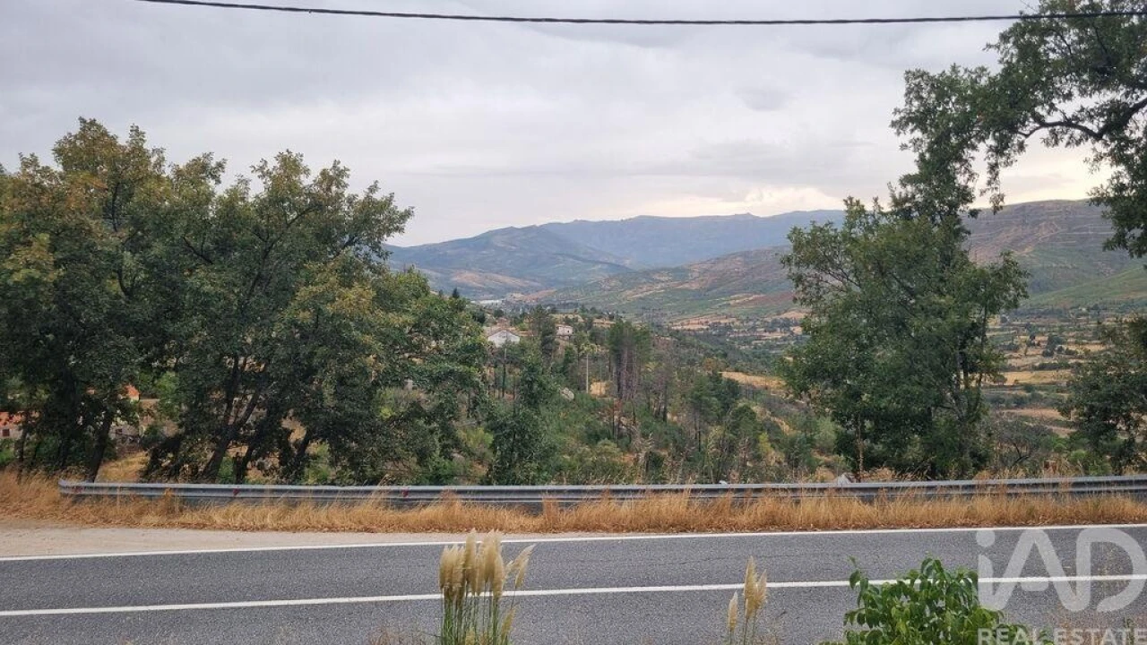 Quinta T2 para Venda em Famalicão Foto 5