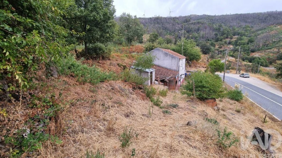 Quinta T2 para Venda em Famalicão Foto 15