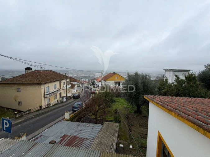 Moradia T3 para Venda em Abrantes (São Vicente e São João) e Alferrarede Foto 3
