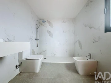 Apartamento T2 para Venda em Funchal (Santa Maria Maior)