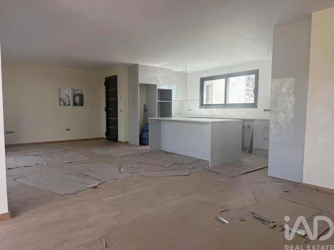 Apartamento T2 para Venda em Funchal (Santa Maria Maior) Foto 23