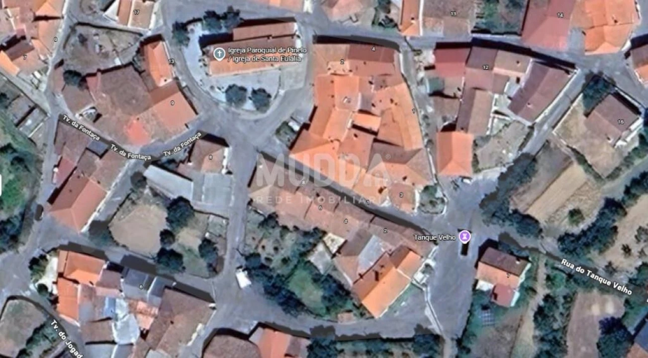 Moradia T2 para Venda em Pinelo Foto 14