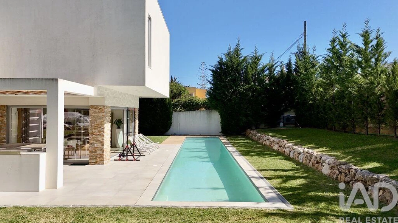 Moradia T4 para Venda em Lagos (São Sebastião e Santa Maria) Foto 20