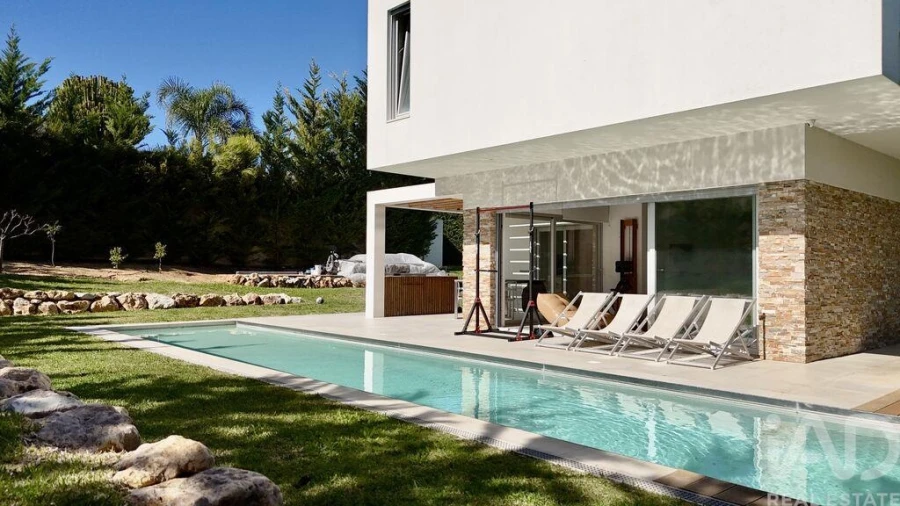 Moradia T4 para Venda em Lagos (São Sebastião e Santa Maria) Foto 7