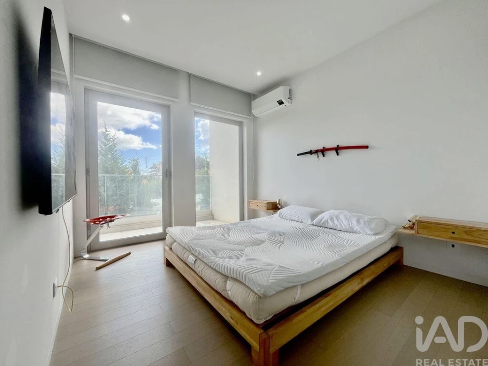 Moradia T4 para Venda em Lagos (São Sebastião e Santa Maria) Foto 17