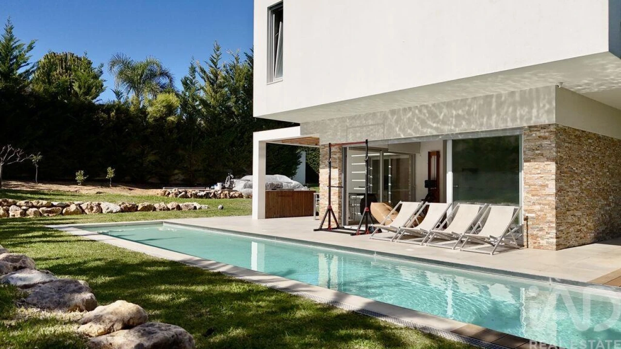 Moradia T4 para Venda em Lagos (São Sebastião e Santa Maria) Foto 7