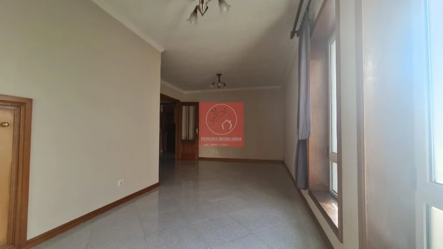 Apartamento T1 para Venda em Subportela, Deocriste e Portela Susã Foto 4