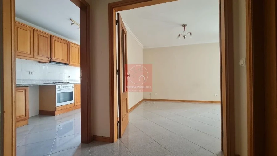 Apartamento T1 para Venda em Subportela, Deocriste e Portela Susã Foto 8