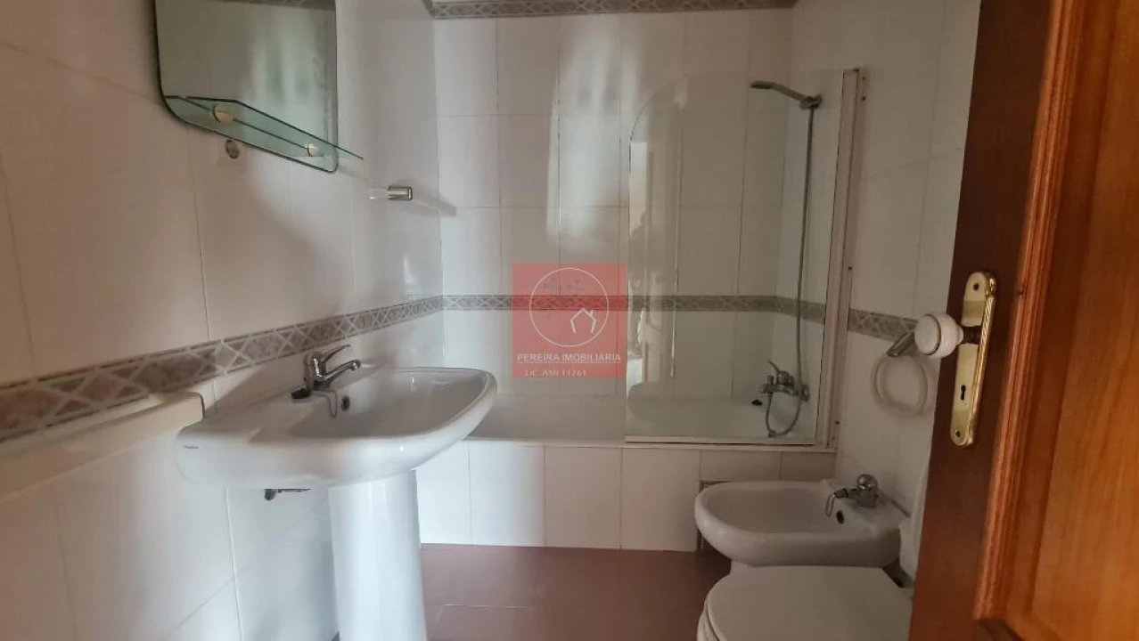 Apartamento T1 para Venda em Subportela, Deocriste e Portela Susã Foto 7