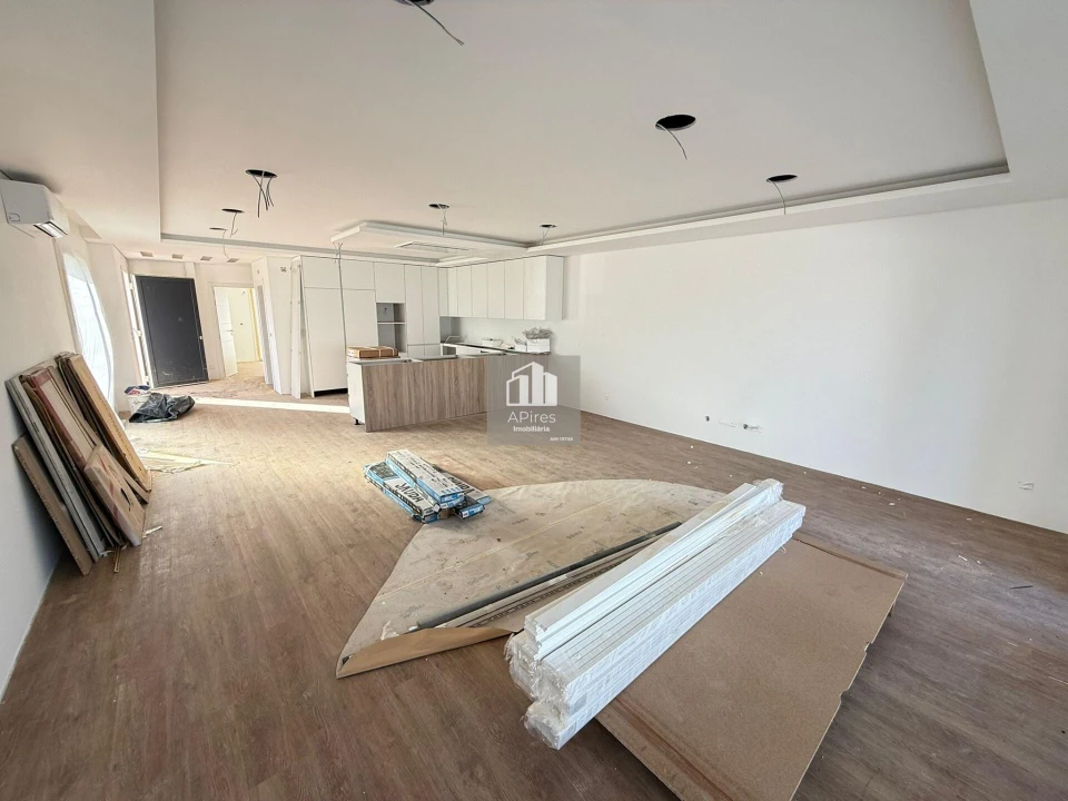 Moradia T4 para Venda em Fernao Ferro Foto 15