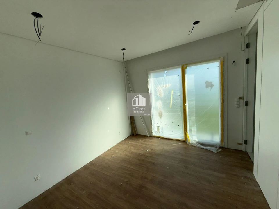 Moradia T4 para Venda em Fernao Ferro Foto 41