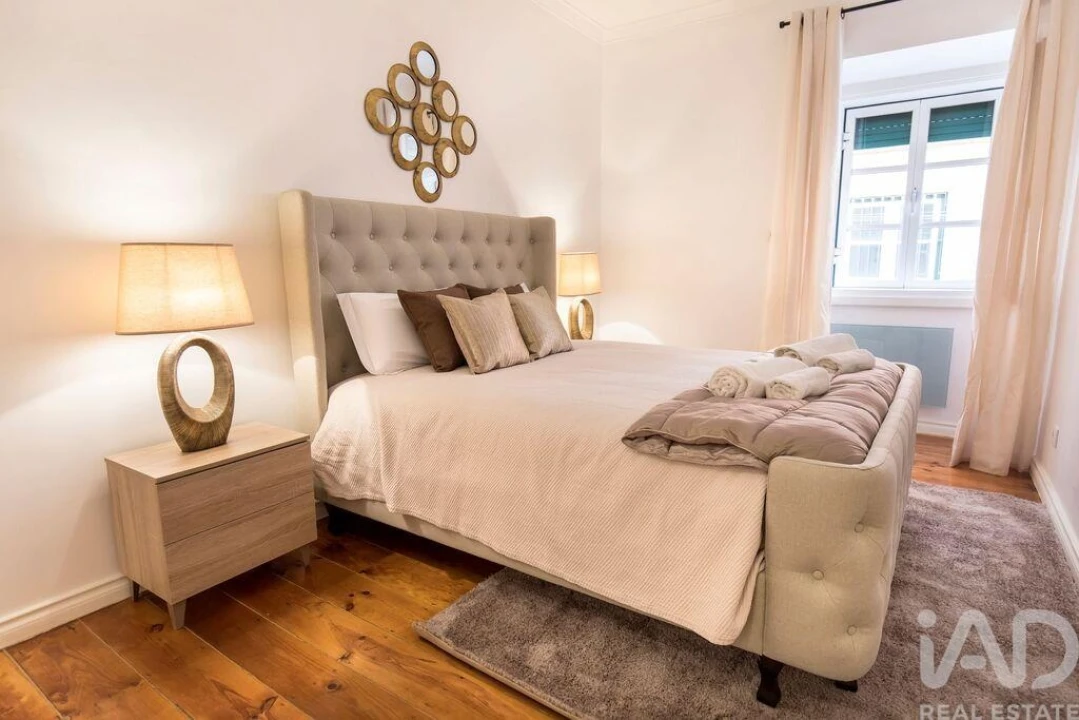 Apartamento T2 para Arrendamento em Santo António Foto 29