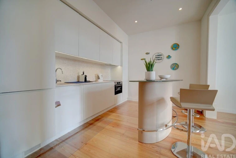 Apartamento T2 para Venda em Santa Maria Maior Foto 4