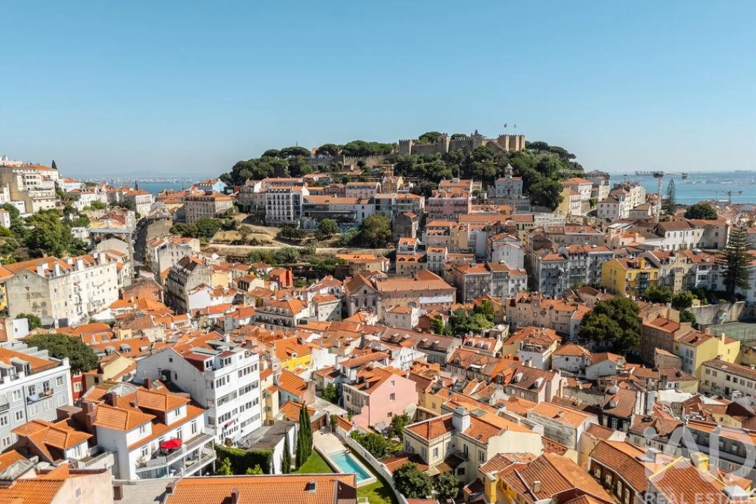 Apartamento T2 para Venda em Santa Maria Maior Foto 17