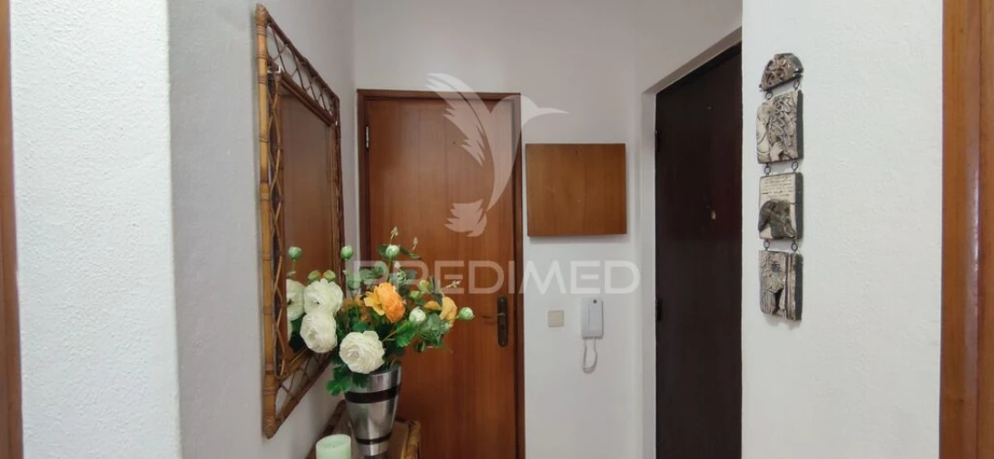 Apartamento T3 para Venda em Sines Foto 2