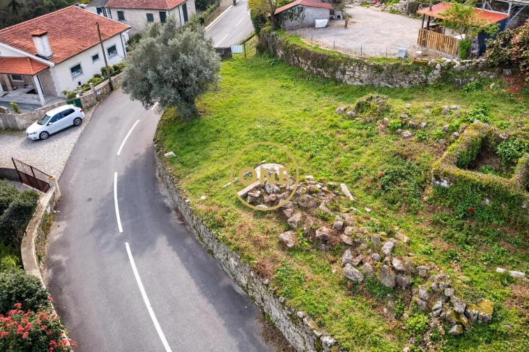 Moradia T3 para Venda em Dossãos Foto 5