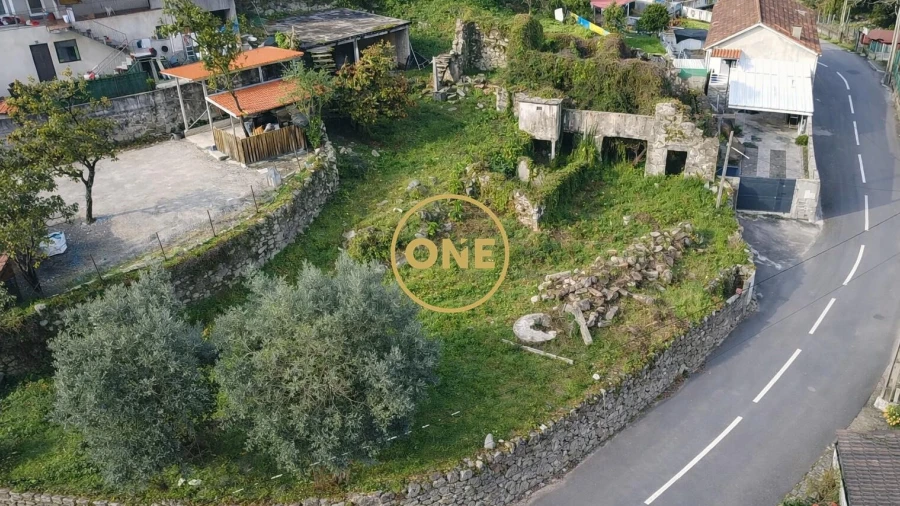 Moradia T3 para Venda em Dossãos