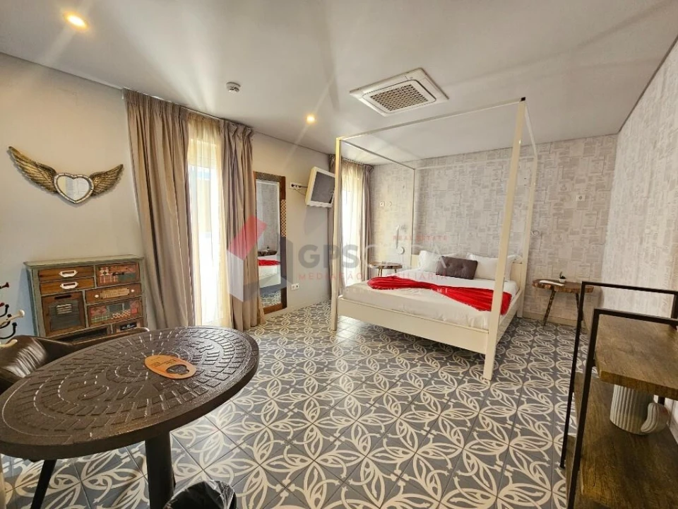 Prédio para Venda em Praia da Vitoria (Santa Cruz) Foto 21