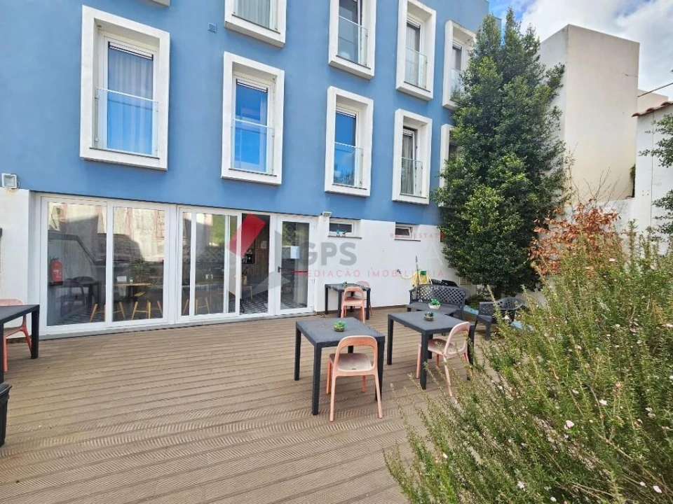 Prédio para Venda em Praia da Vitoria (Santa Cruz) Foto 18