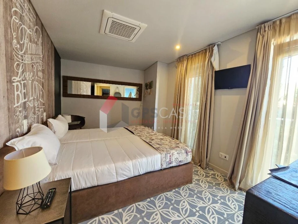 Prédio para Venda em Praia da Vitoria (Santa Cruz) Foto 29