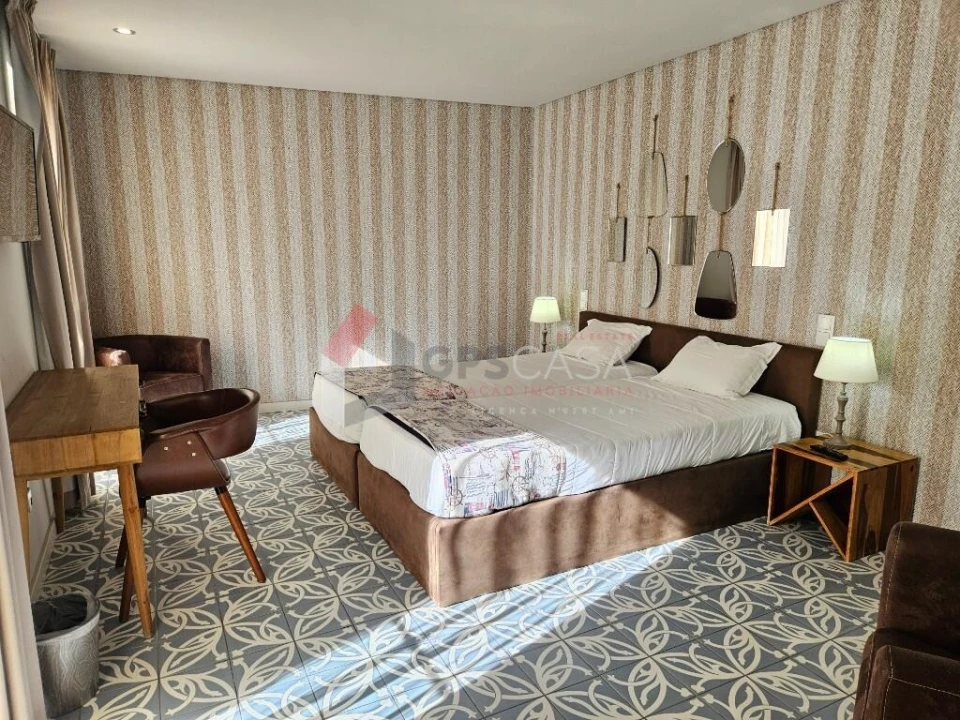 Prédio para Venda em Praia da Vitoria (Santa Cruz) Foto 33