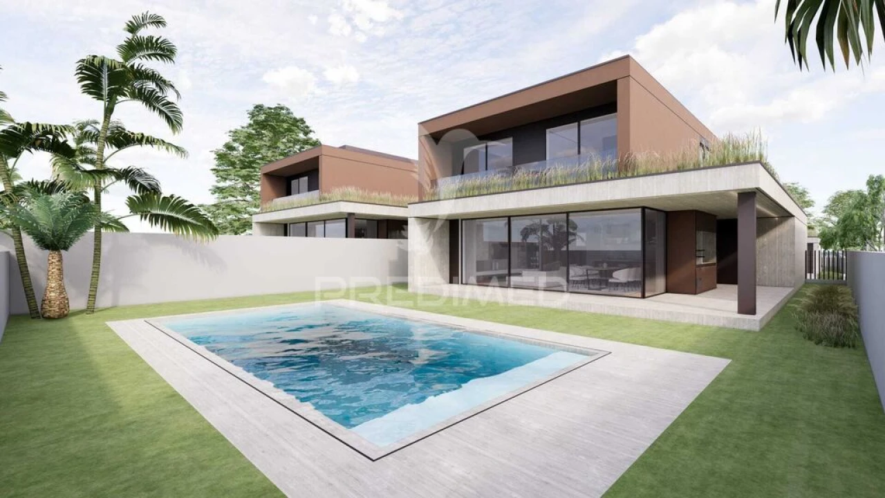 Moradia T4 para Venda em Lago Foto 2