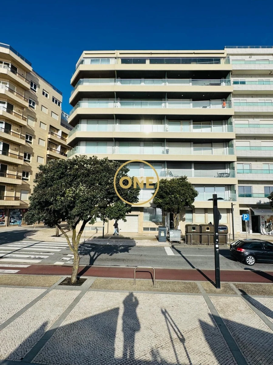 Apartamento T3 para Venda em Póvoa de Varzim, Beiriz e Argivai Foto 1