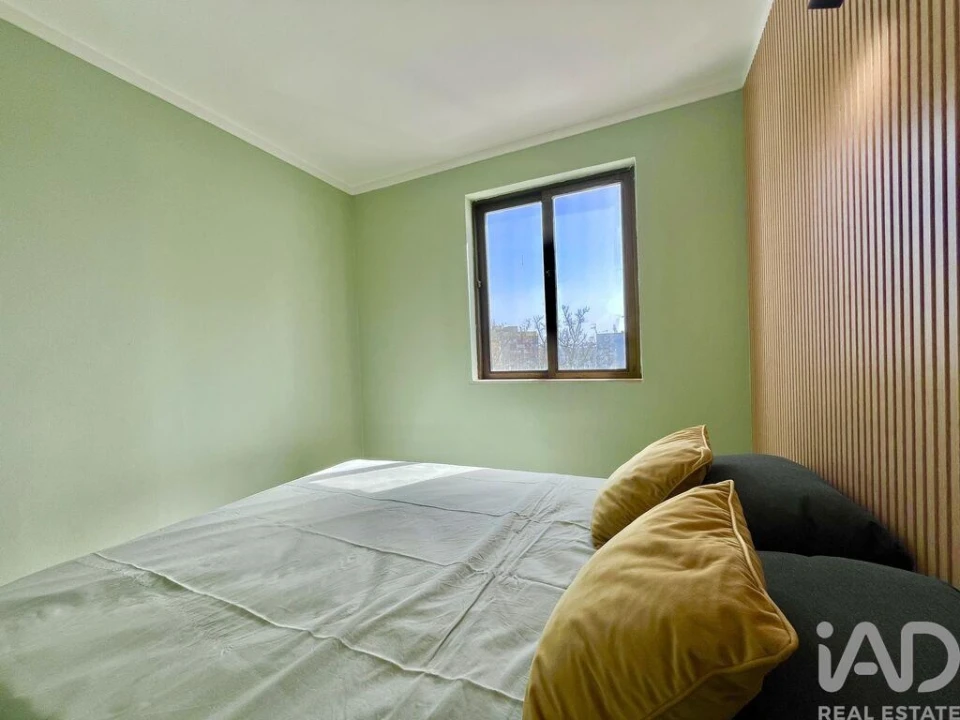 Apartamento T2 para Venda em Quarteira Foto 11