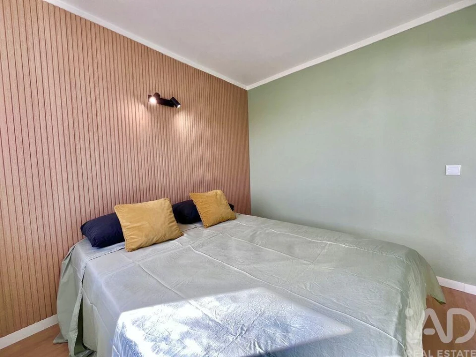 Apartamento T2 para Venda em Quarteira Foto 12