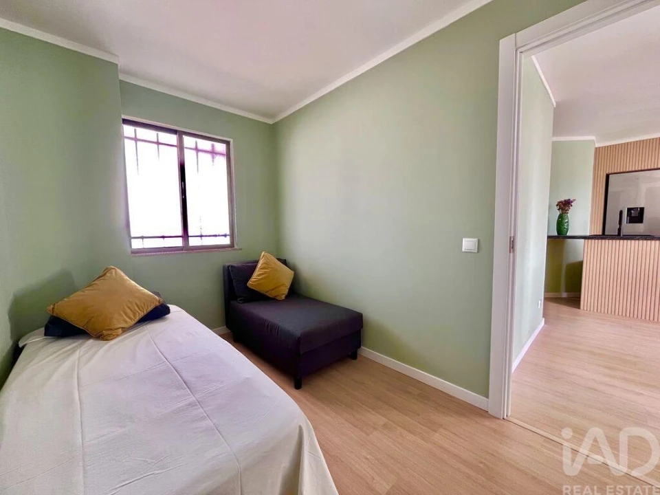 Apartamento T2 para Venda em Quarteira Foto 16