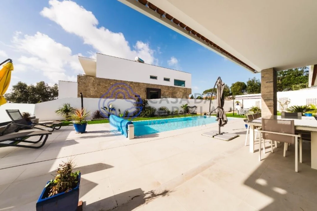 Moradia T3 para Venda em Nadadouro Foto 17