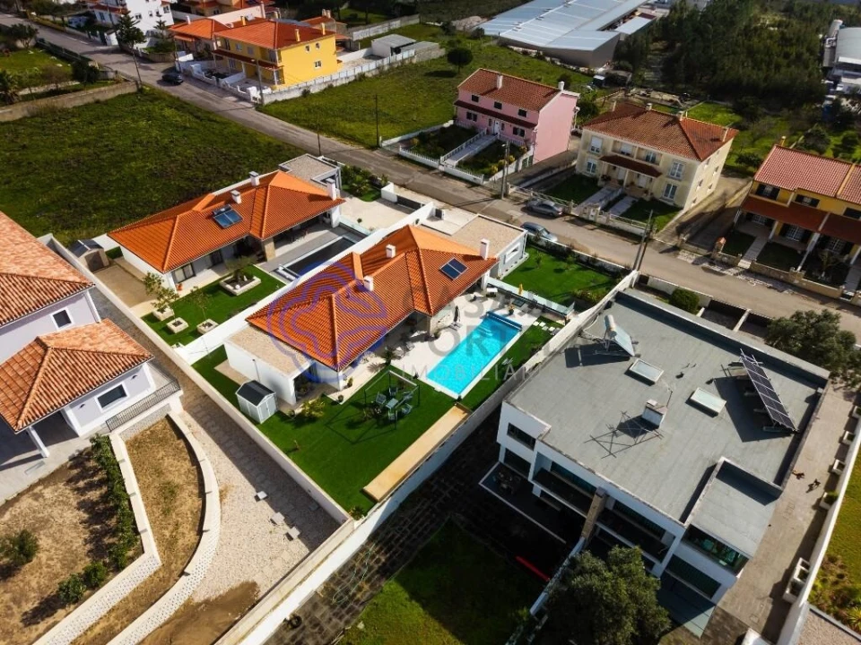 Moradia T3 para Venda em Nadadouro Foto 46