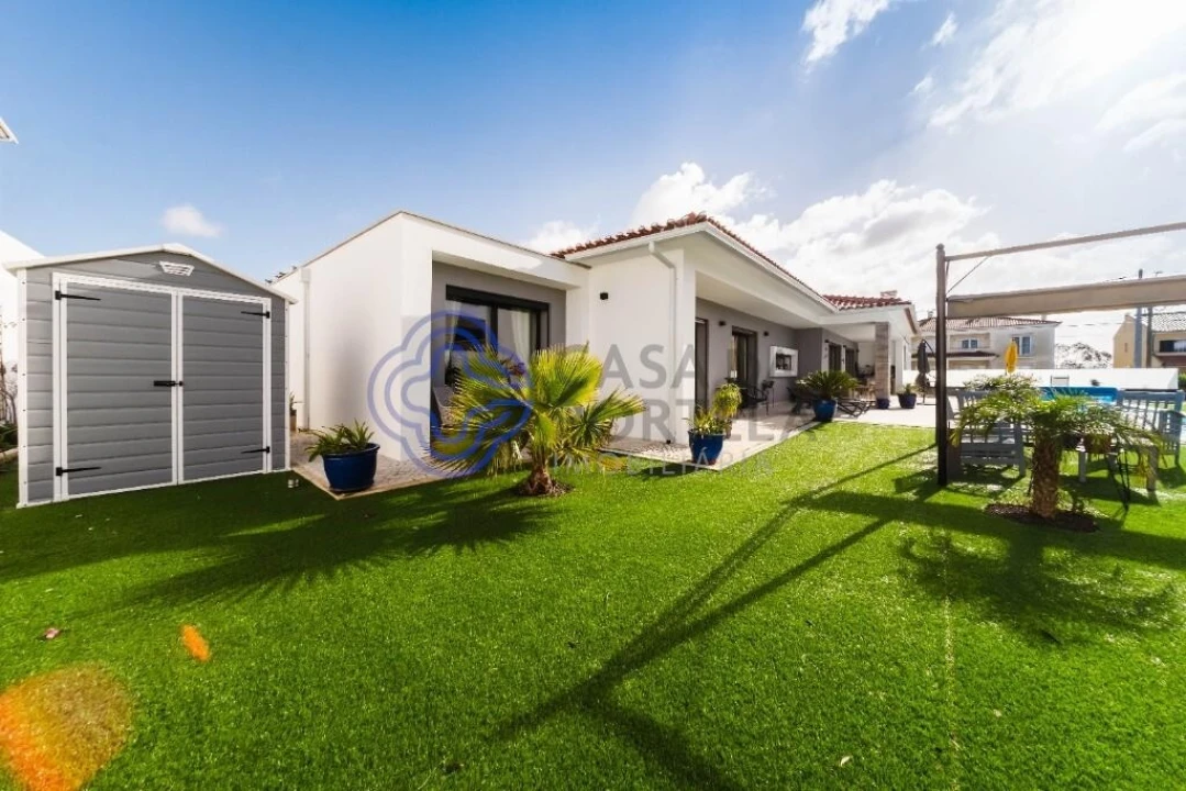 Moradia T3 para Venda em Nadadouro Foto 5