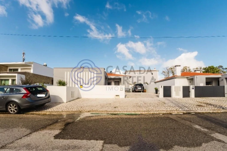 Moradia T3 para Venda em Nadadouro Foto 10