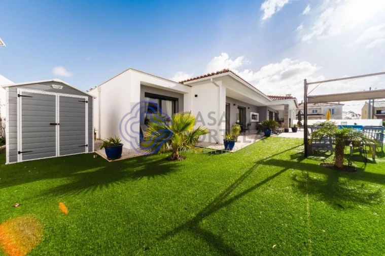 Moradia T3 para Venda em Nadadouro Foto 5