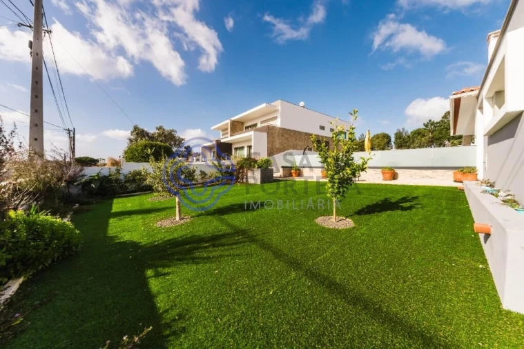 Moradia T3 para Venda em Nadadouro Foto 6