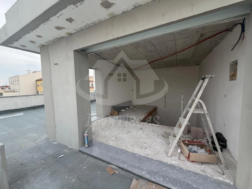Moradia T4 para Venda em Santa Iria de Azoia, São João da Talha e Bobadela Foto 13
