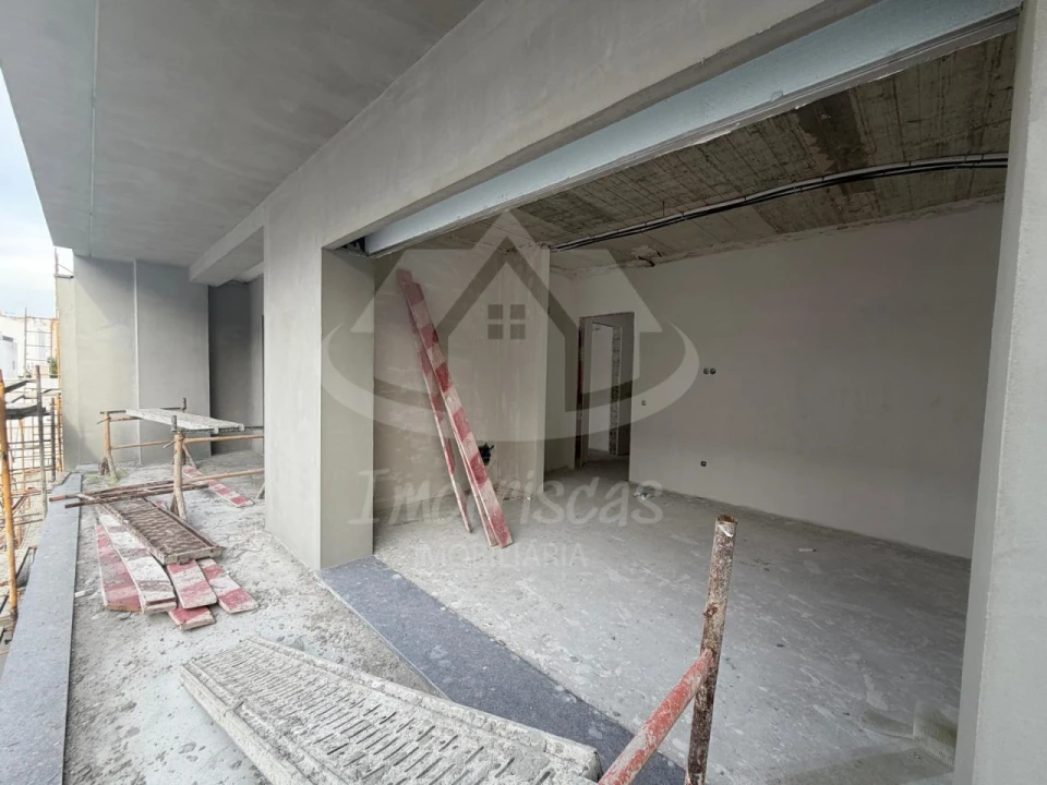 Moradia T4 para Venda em Santa Iria de Azoia, São João da Talha e Bobadela Foto 14