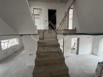 Moradia T4 para Venda em Santa Iria de Azoia, São João da Talha e Bobadela