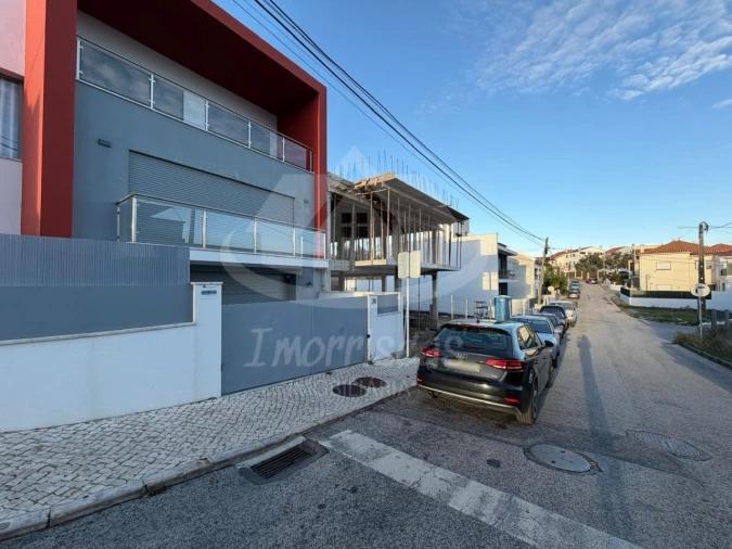 Moradia T4 para Venda em Santa Iria de Azoia, São João da Talha e Bobadela Foto 14