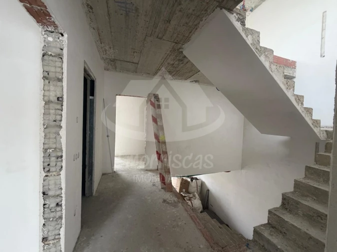 Moradia T4 para Venda em Santa Iria de Azoia, São João da Talha e Bobadela Foto 22