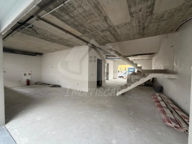 Moradia T4 para Venda em Santa Iria de Azoia, São João da Talha e Bobadela Foto 27