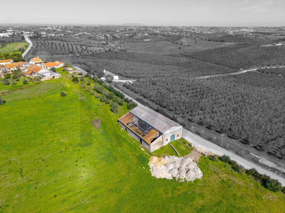 Moradia T5 para Venda em Moçarria Foto 90