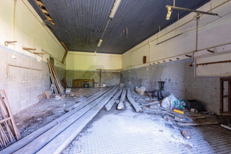 Moradia T5 para Venda em Moçarria Foto 63