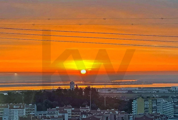Apartamento T2 para Venda em Alverca do Ribatejo e Sobralinho Foto 28