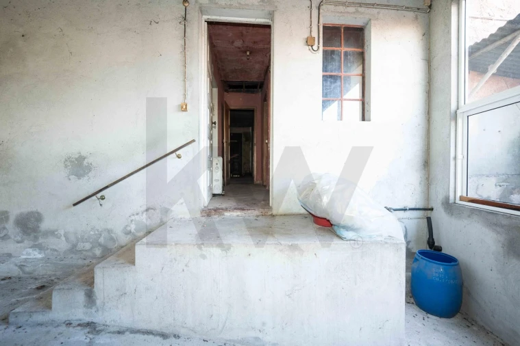 Moradia T3 para Venda em Casal Comba Foto 36