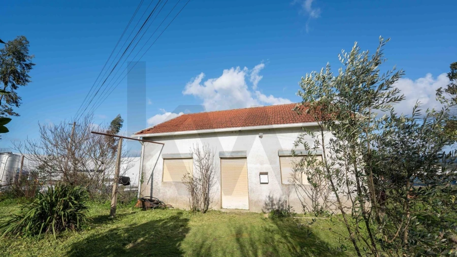 Moradia T3 para Venda em Casal Comba