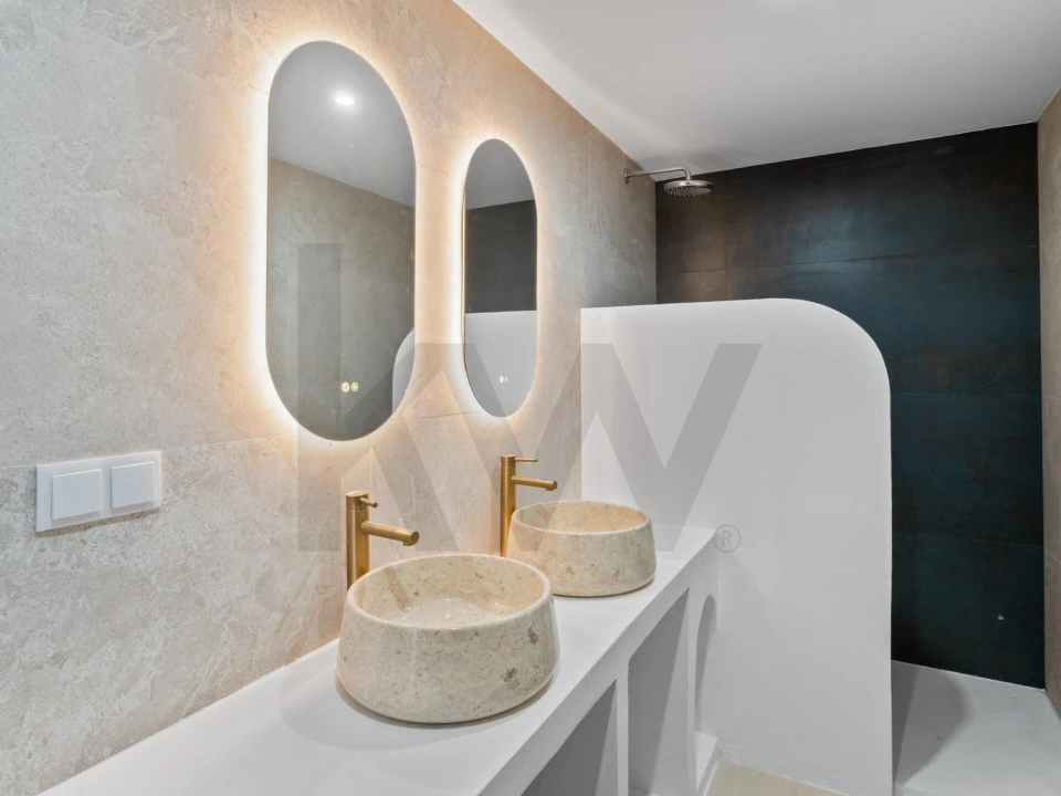 Prédio para Venda em Santa Eulalia Foto 14