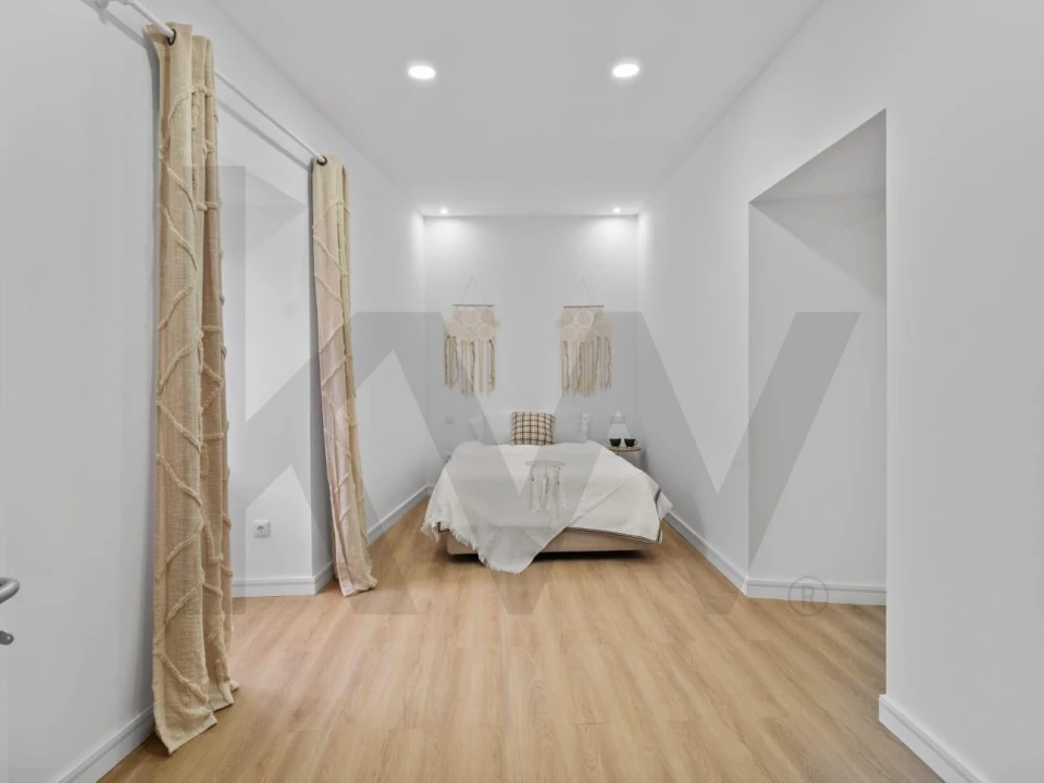 Prédio para Venda em Santa Eulalia Foto 13