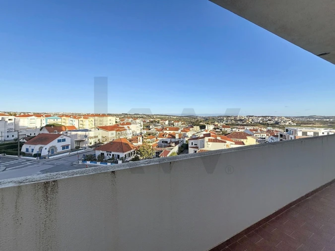 Apartamento T1 para Venda em Lourinhã e Atalaia Foto 18